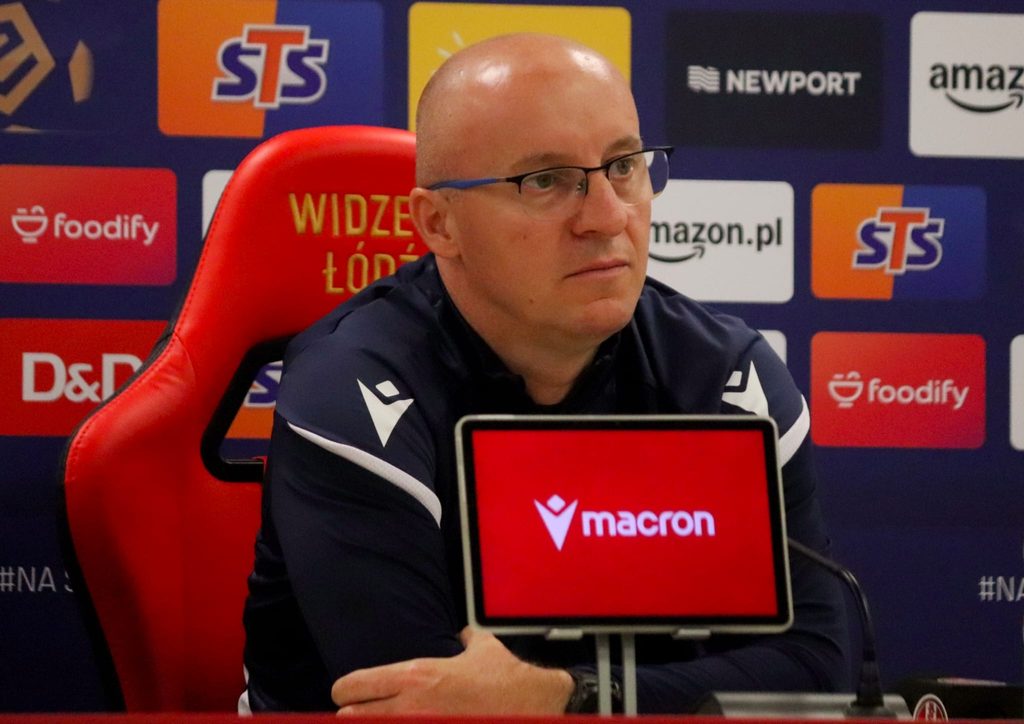 Widzew Łódź – Aleksandar Vuković podczas briefingu przed meczem z Radomiakiem